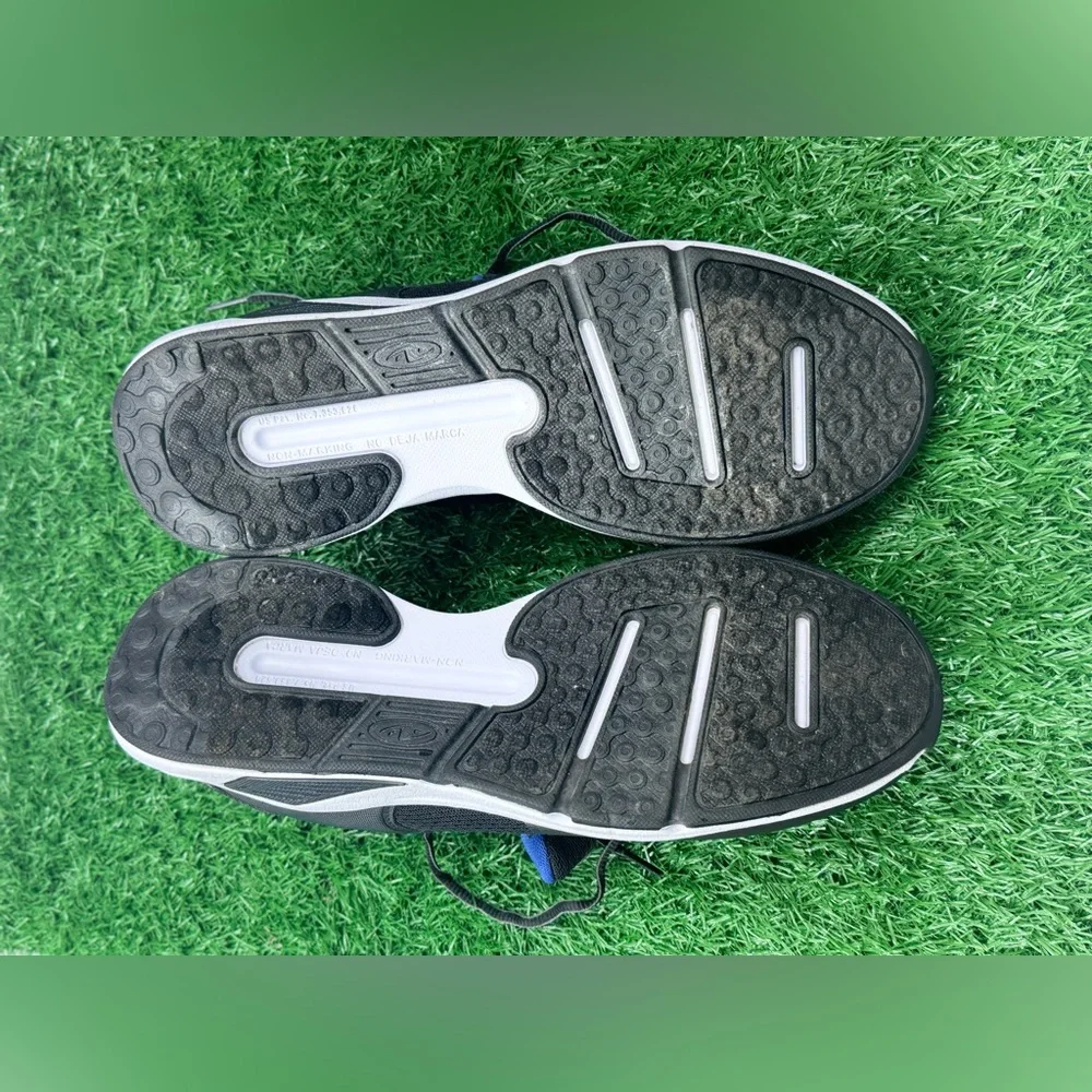 Athletic Works Men’s Sneakers Size 9.5‎
